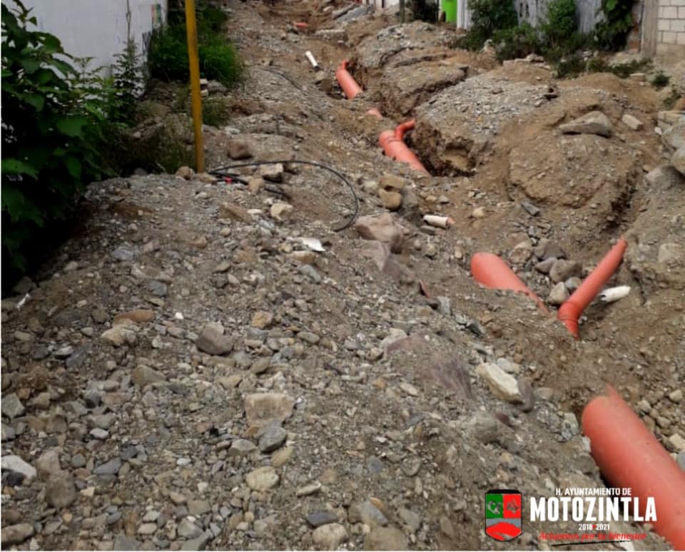 Rehabilitación de la red de drenaje y agua potable.